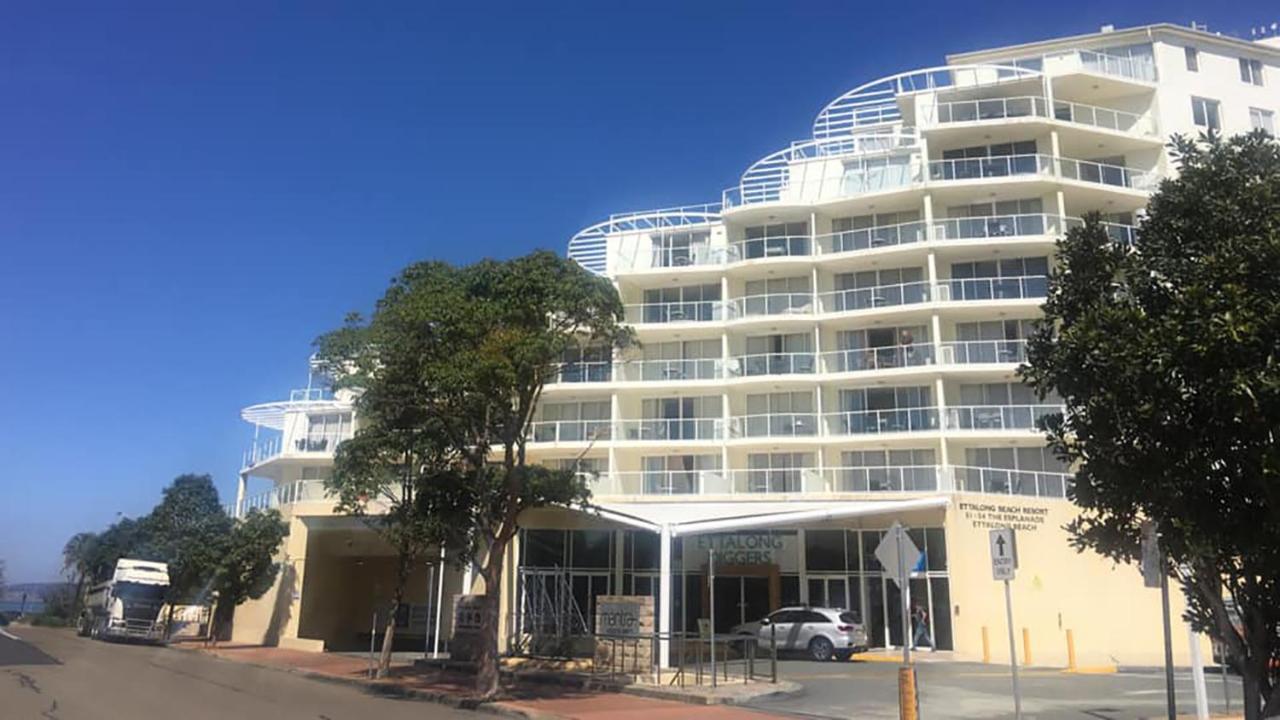 Base Holidays - Ettalong Beach Premium Apartments Exterior photo